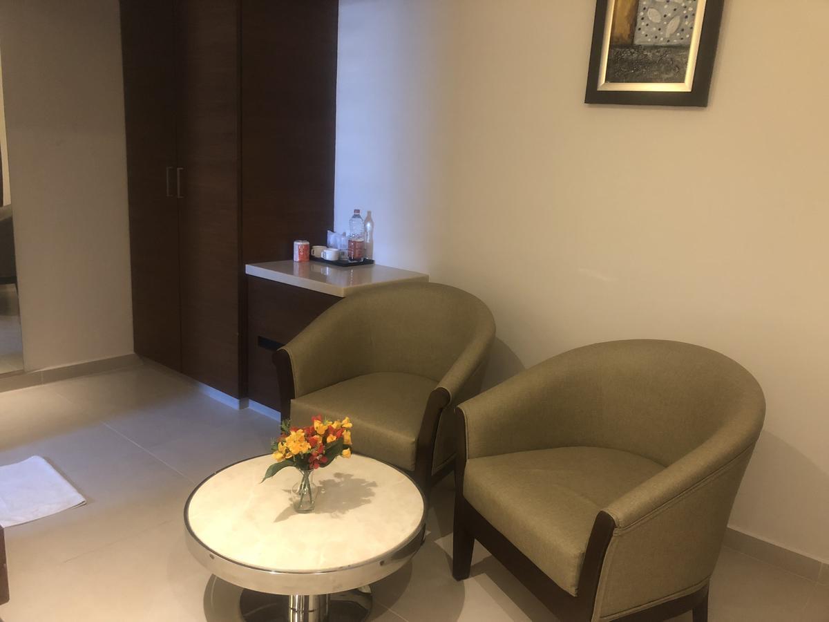 Hotel Shaans Tiruchirappalli Exterior photo